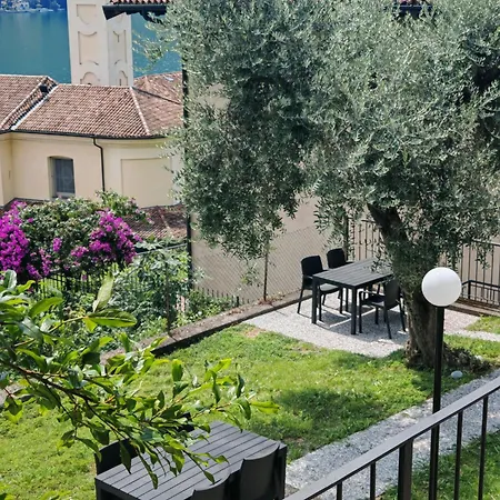 Sebino Monteisola בית נופש *